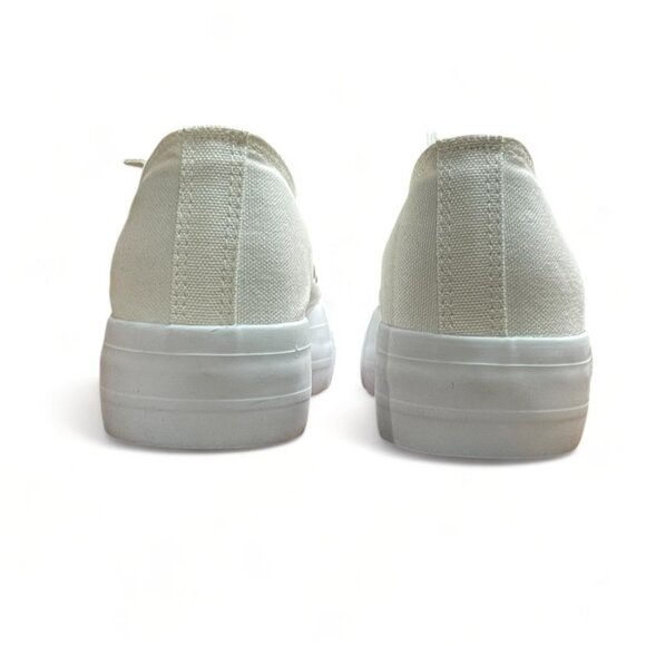 Women's white canvas low top sneakers with thick sole and rubber toe cap, New - Picture 10 of 12